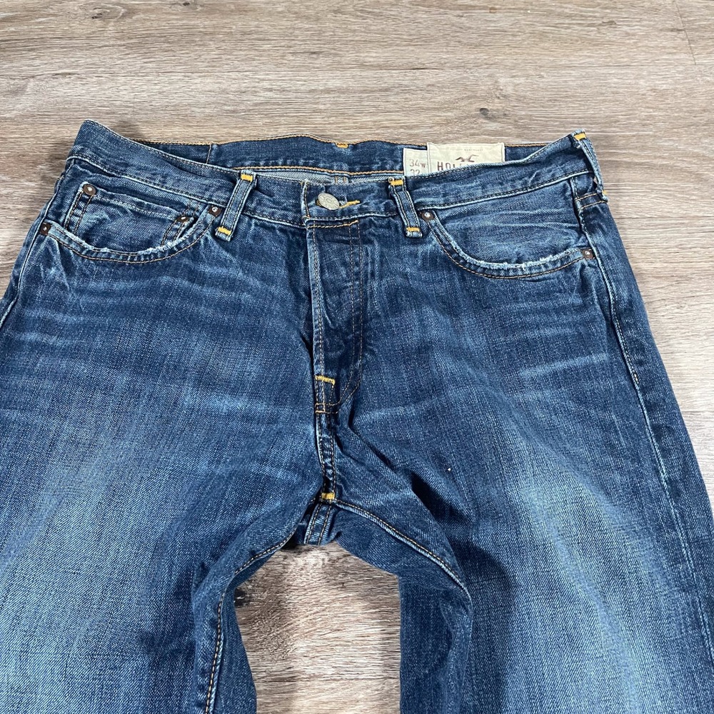 Hollister Men's Jeans Low Rise Bootcut Denim Casual Button Fly 34x32 Blue - Picture 4 of 11